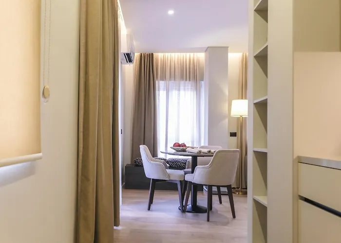 Two Steps Apartment *