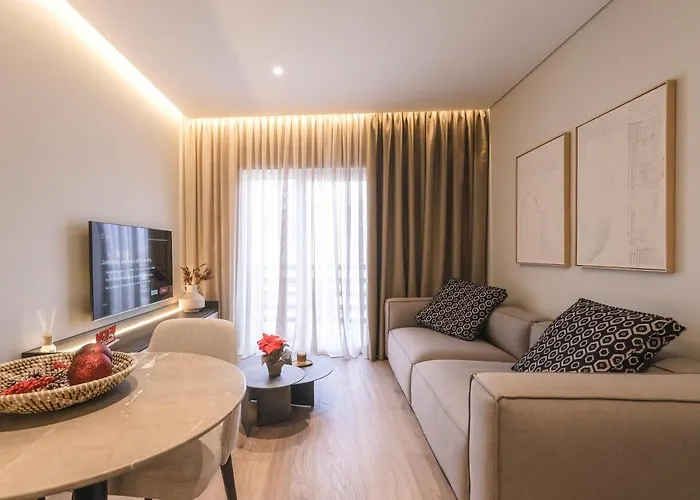 Apartment Two Steps *